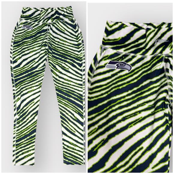 ZUBAZ NFL WOMEN'S SEATTLE SEAHAWKS ZEBRA PRINT LEGGINGS - Picture 1 of 7